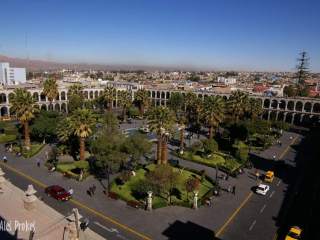 Náměstí Plaza de Armas ve mìstě Arequipa