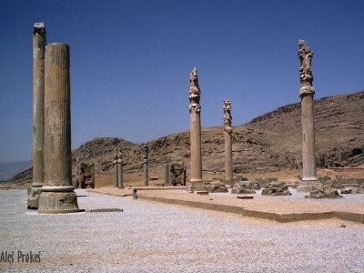 Perseopolis, zbytky Paláce 100 sloupů