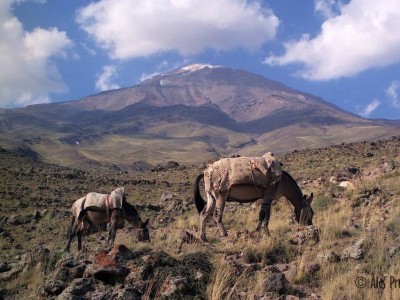 Vrchol Damávand, 5671 m