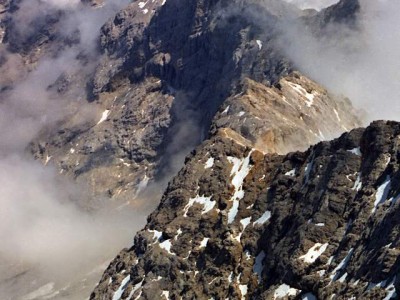 Pohled z Zugspitze (2962 m) nejvyšší hory Německa