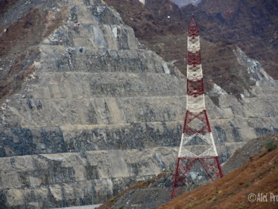 Hory v okolí Al Rufaysah na Khor Fakkan Road